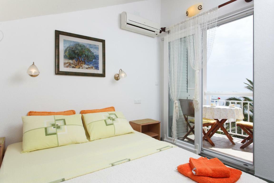 Feelhvar Along Bluelagoon Beach 赫瓦尔 外观 照片